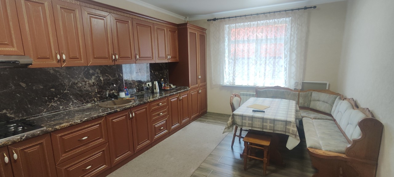 Трёхкомнатная квартира — Квартира — Ставропольский край — Кисловодск